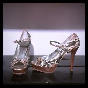 Guess snake skin platform heels